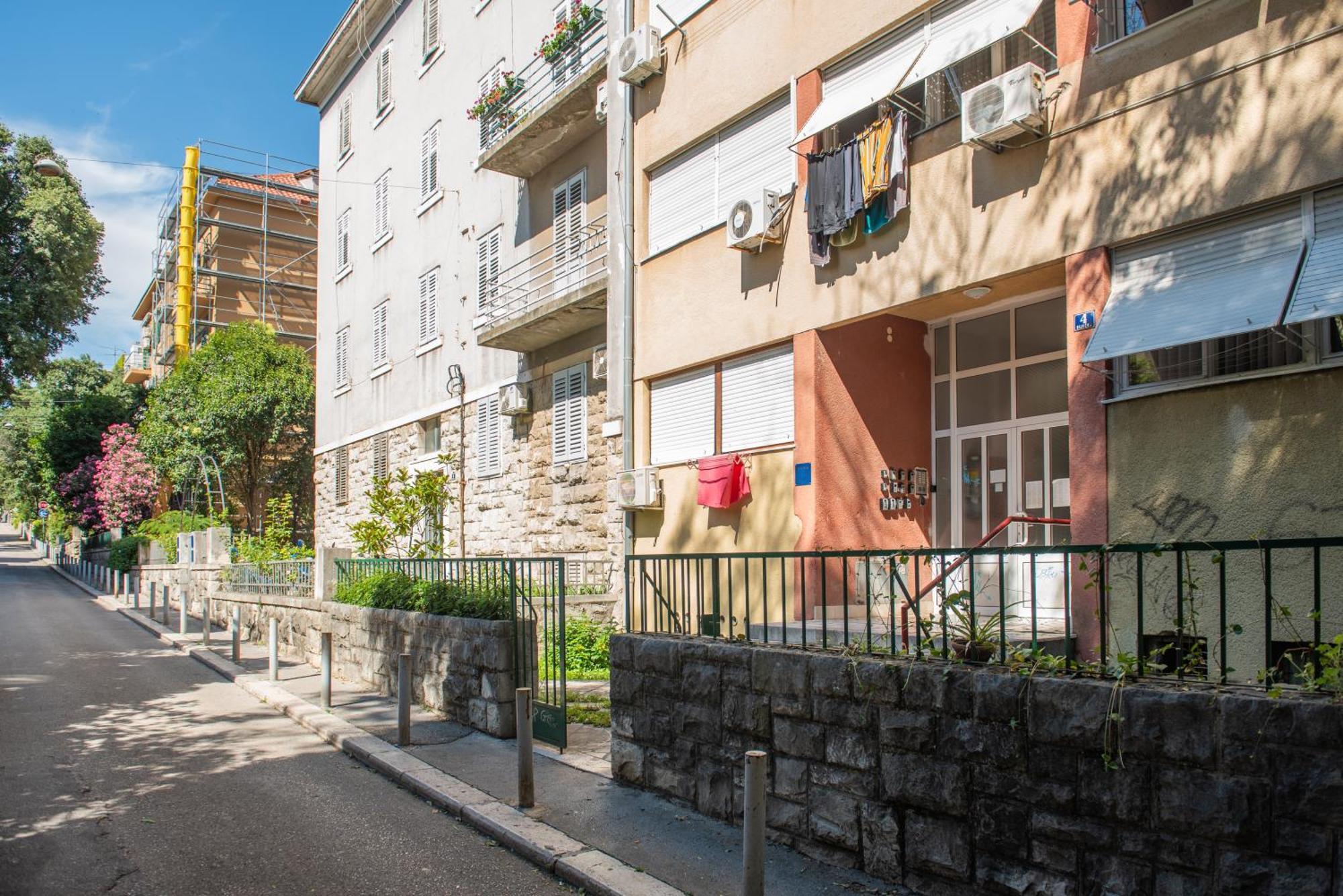 Laghanini Apartments Spalato Esterno foto